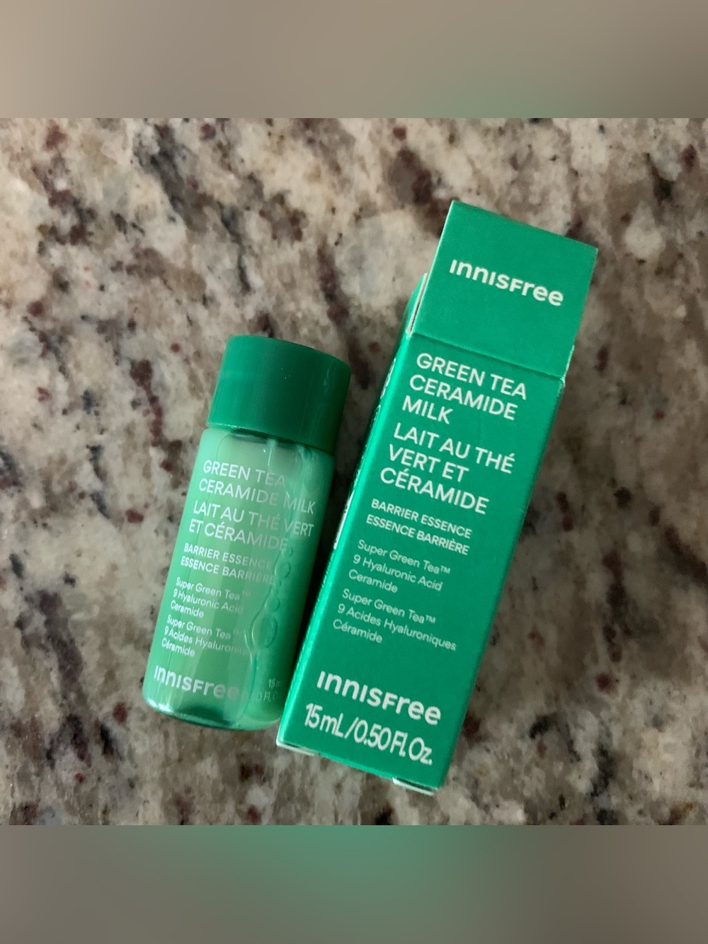 INNISFREE Green Tea Ceramide Milk Barrier Essence 15ml